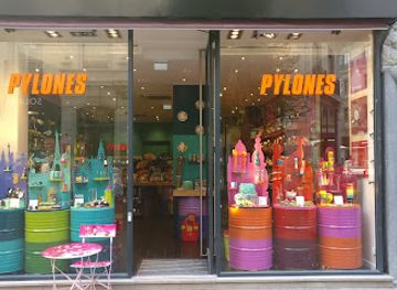 france/grenoble/shop/pylones
