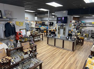 north-carolina/boone/shop/alumni-hall