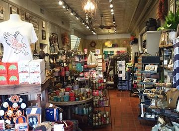 alabama/auburn/shop/wrapsody-of-auburn