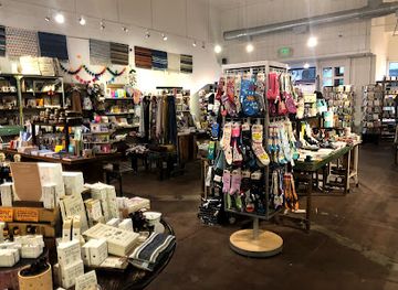 california/campbell/shop/therapy-stores