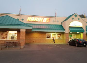 canada/calgary-region/shop/harold-s-family-foods