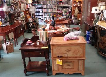 maine/augusta/shop/capital-area-fleamarket