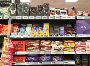 guernsey/st-martin/shop/coop-grand-marche-st-martin