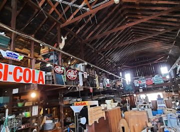 nebraska/indian-cave-state-park/shop/old-windmill-antiques