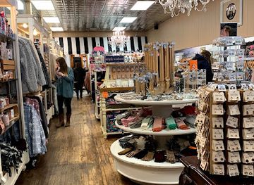 north-carolina/grandfather-mountain/shop/boone-belles