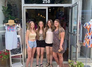 arkansas/hot-springs/shop/snazzies-inc