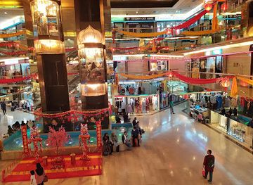 singapore/kallang/shop/golden-landmark-shopping-complex
