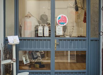 italy/trieste/shop/dezen-dezen