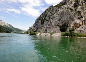 croatia/cetina-river-canyon/shop/rafting-cetina