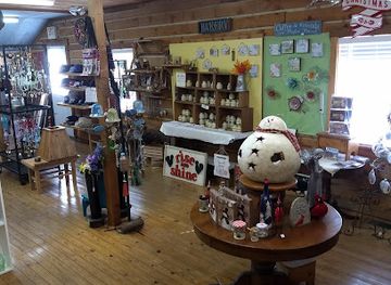 missouri/table-rock-lake/shop/country-barn