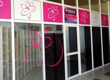 seychelles/victoria/shop/potters