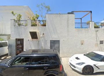 california/la-jolla/shop/shade-boutique