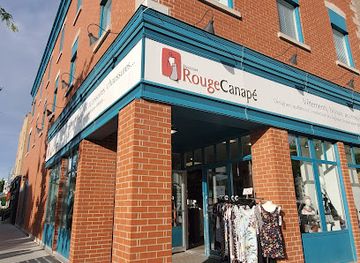 canada/lanaudiere/shop/rouge-canape