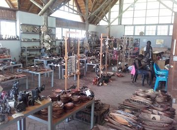 botswana/linyanti-wildlife-reserve/shop/mashi-crafts
