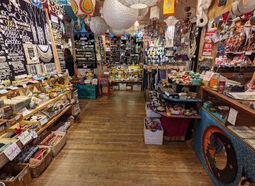 canada/halifax/shop/black-market-boutique