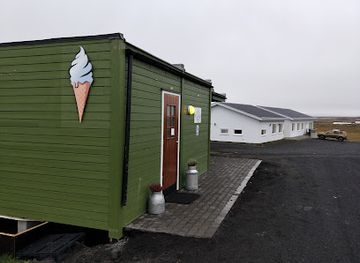 iceland/vatnajokull-national-park/shop/skutais-farm-ice-cream