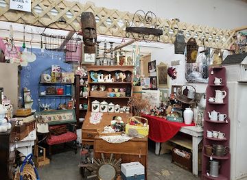 illinois/southern-illinois/shop/southern-estate-antiques