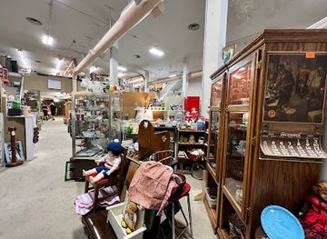 nebraska/grand-island/shop/heartland-antique-mall