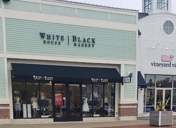 massachusetts/south-shore/shop/derby-street-shops