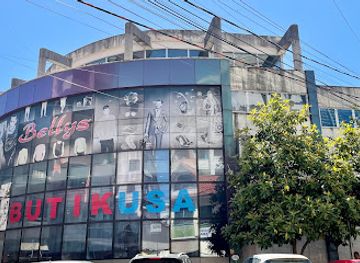 albania/shkodra-highlands/shop/qendra-tregtare