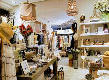 barbados/harrison-s-cave/shop/limegrove-lifestyle-centre