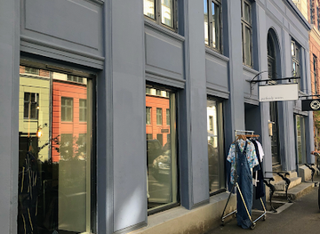 denmark/copenhagen/norrebro/shop/perfectly-worn-vintage