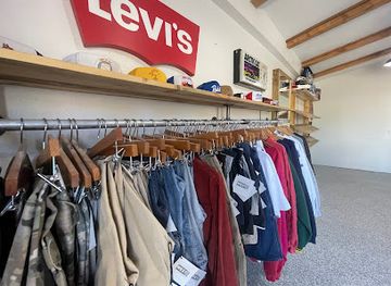 wyoming/medicine-bow-national-forest/shop/west-block-vintage