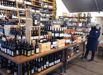 vermont/stowe-mountain-resort/shop/dedalus-wine