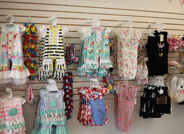 missouri/poplar-bluff/shop/betty-lou-a-girls-boutique