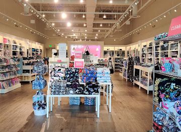 new-jersey/atlantic-city/shop/vera-bradley-factory-outlet