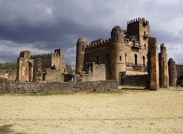 ethiopia/gondar/bath-of-fasiladas/shop/fasil-ghebbi