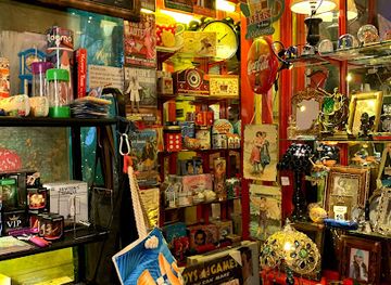 spain/madrid/shop/curiosity-shop