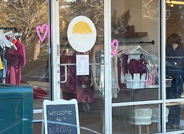 alabama/orange-beach/shop/pieces-boutique