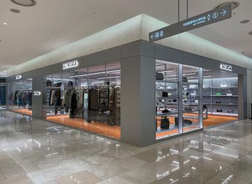 south-korea/incheon/shop/balenciaga