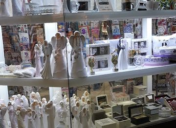 poland/wroclaw/ostrow-tumski/shop/prezenciarnia