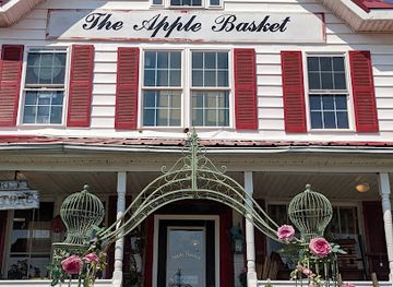 maryland/southern-maryland/shop/apple-basket-antiques