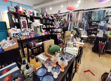 rhode-island/trustom-pond-national-wildlife-refuge/shop/homestyle