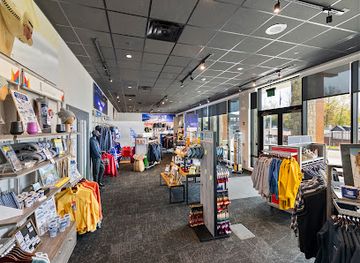 new-york/lake-placid/shop/miracle-moments-store