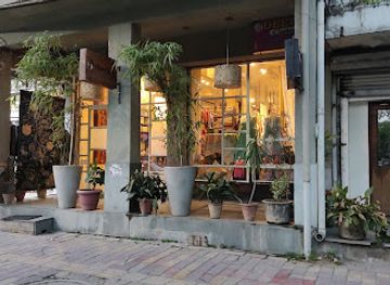 india/delhi/lodhi-gardens/shop/the-shop