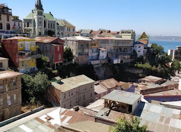 chile/valparaiso/cerro-bellavista/shop/putamadre-bazar