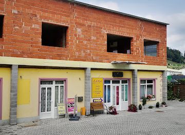 slovenia/rogaska-slatina/shop/trgovina-lana-nataska-kitak-s-p