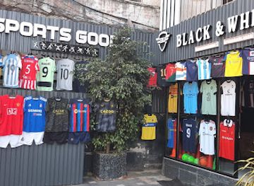 india/varkala/shop/black-and-white-spots-goods