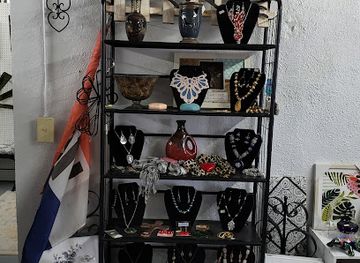 texas/trans-pecos/shop/paula-s-boutique-and-gift-shop