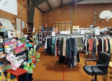 washington/kent/shop/st-james-thrift-shop