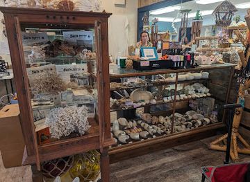 texas/gulf-coast/shop/origins-loving-coastal-living