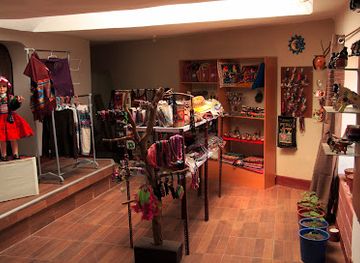 bolivia/lake-titicaca/shop/quinua-tampu