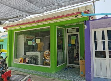 maldives/shaviyani-atoll/shop/r-shine-mart