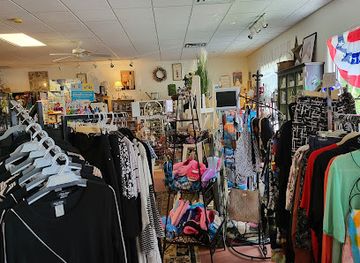 west-virginia/new-river-gorge-national-park-and-preserve/shop/wisteria-s-gifts