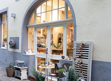 germany/freiburg/shop/siripiri