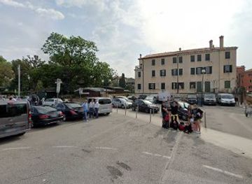 italy/venice/santa-croce/shop/artigianato-veneziano